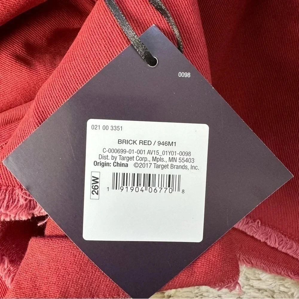 Ava & ViV womens Brick Red plus denim shorts size 26W - Picture 6 of 7